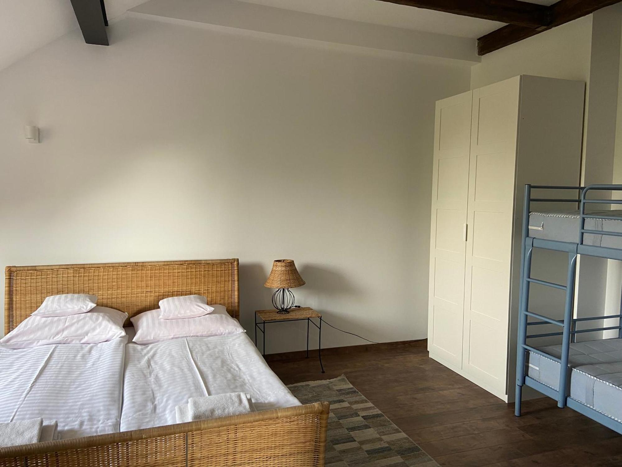 Cztery Wiatry Aparthotel Korytnica  Esterno foto