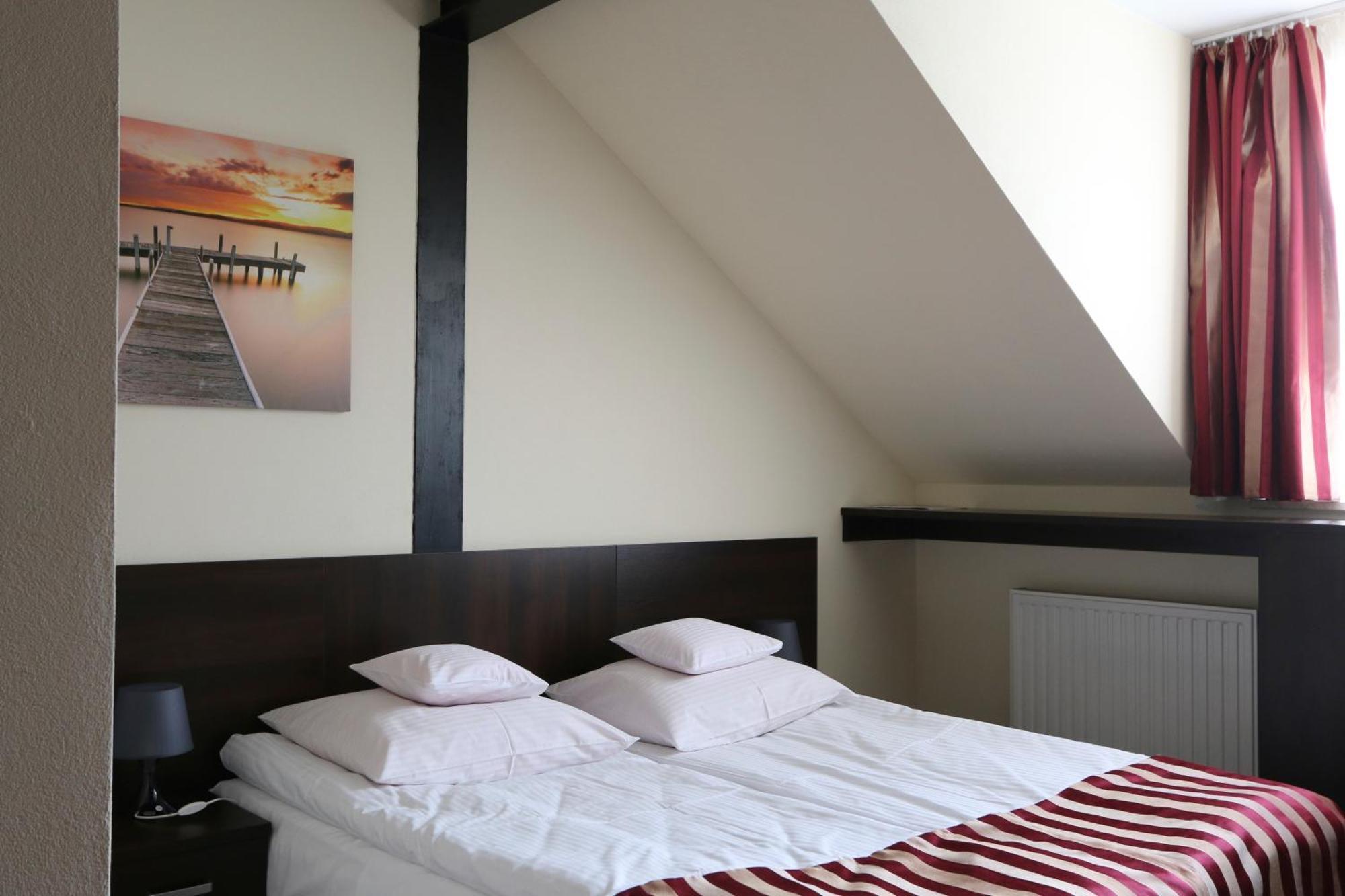 Cztery Wiatry Aparthotel Korytnica  Esterno foto
